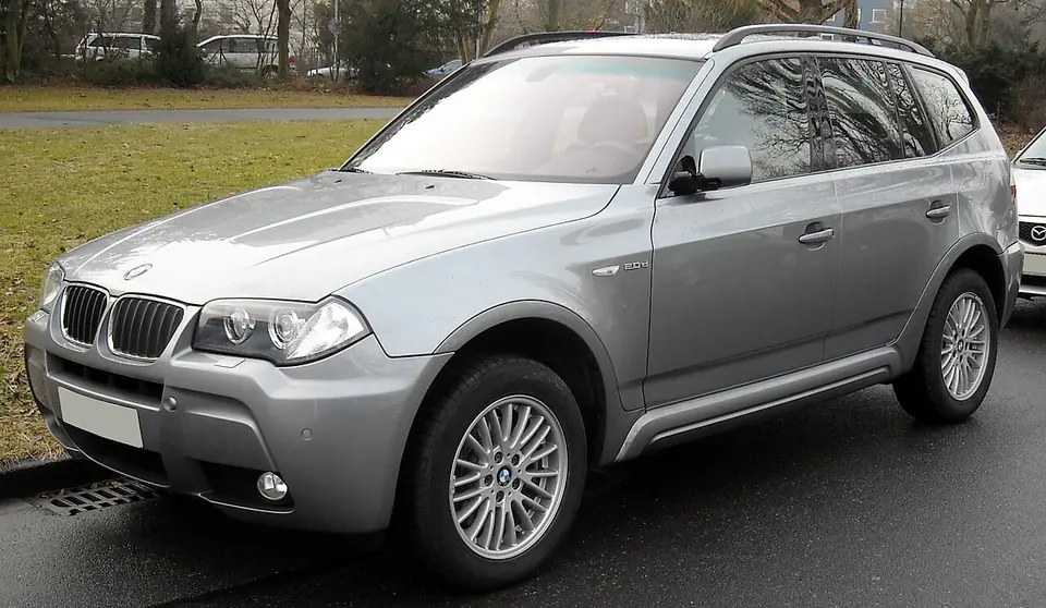 BMW X3 (E83)