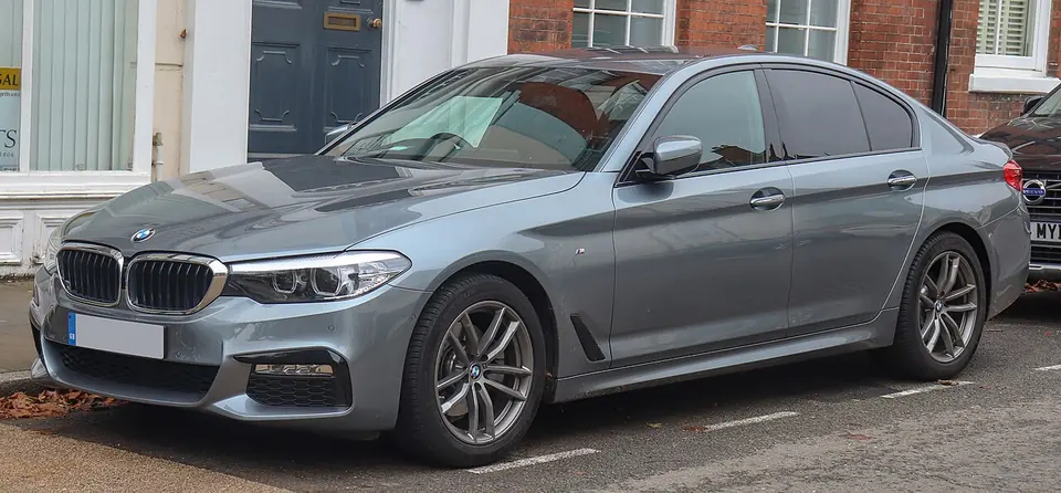 2018 BMW 520d sedan (G30)
